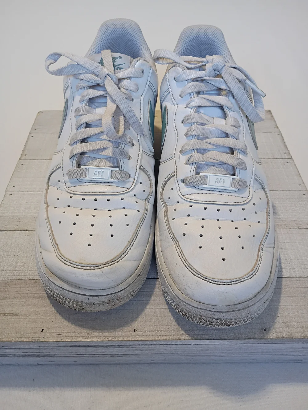 Nike Air Force 1 Low White Jade Ice Teal DD8959-113 Women's Size 9.5 As Is